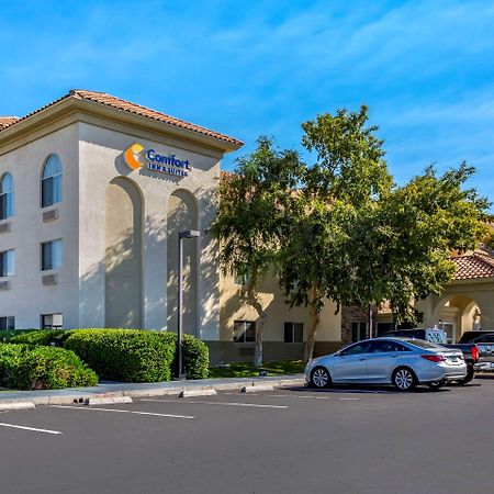 Comfort Inn & Suites Phoenix North - Deer Valley Exterior photo